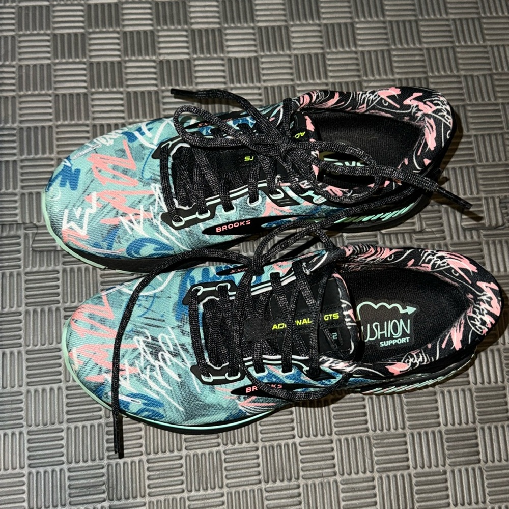 Brooks Adrenaline 22